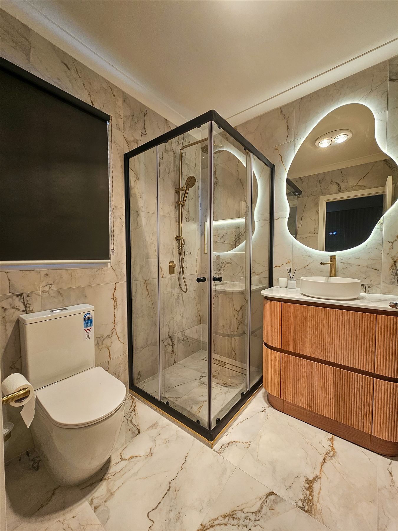 Renovated bathroom, Marble Corner Ensuite